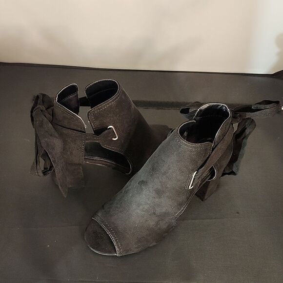 BRAND NEW JUSTFAB KARINE PEEP-TOE BOW-TIE ANKLE BOOTIES G1 - Picture 7 of 15